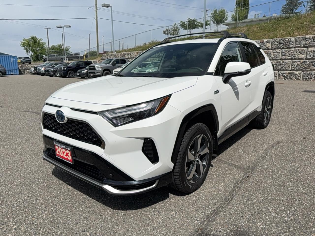 2023 Toyota RAV4 Plug-In Hybrid SE Photo