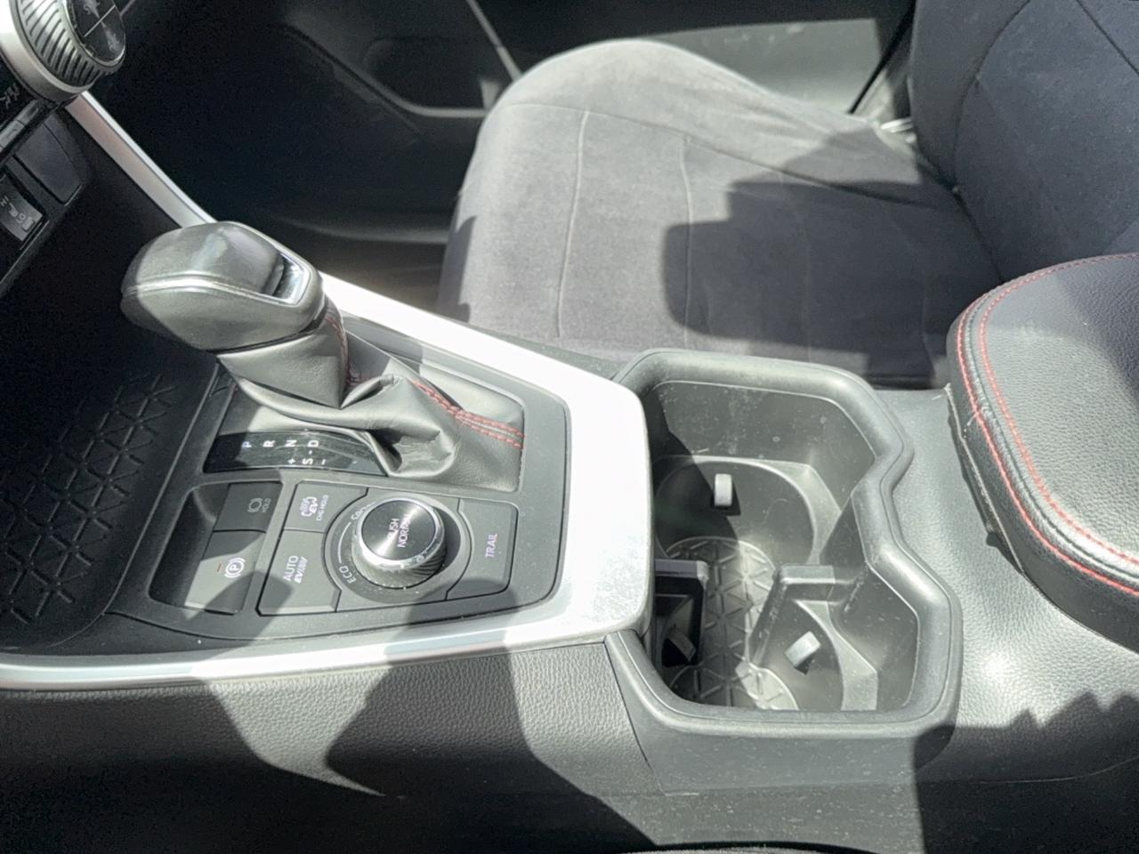 2023 Toyota RAV4 Prime SE Photo