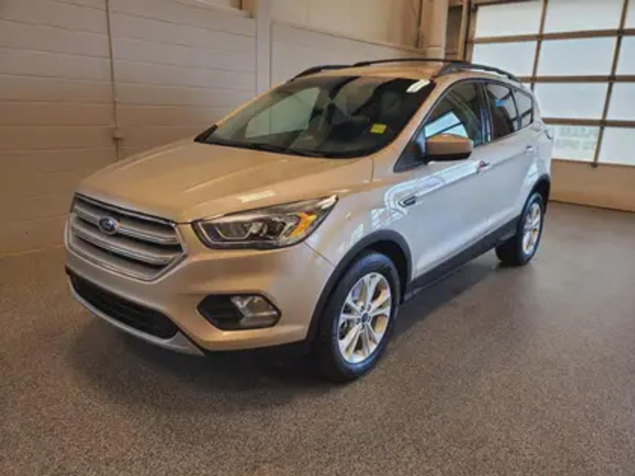Used 2017 Ford Escape SE AWD for sale in Moose Jaw, SK