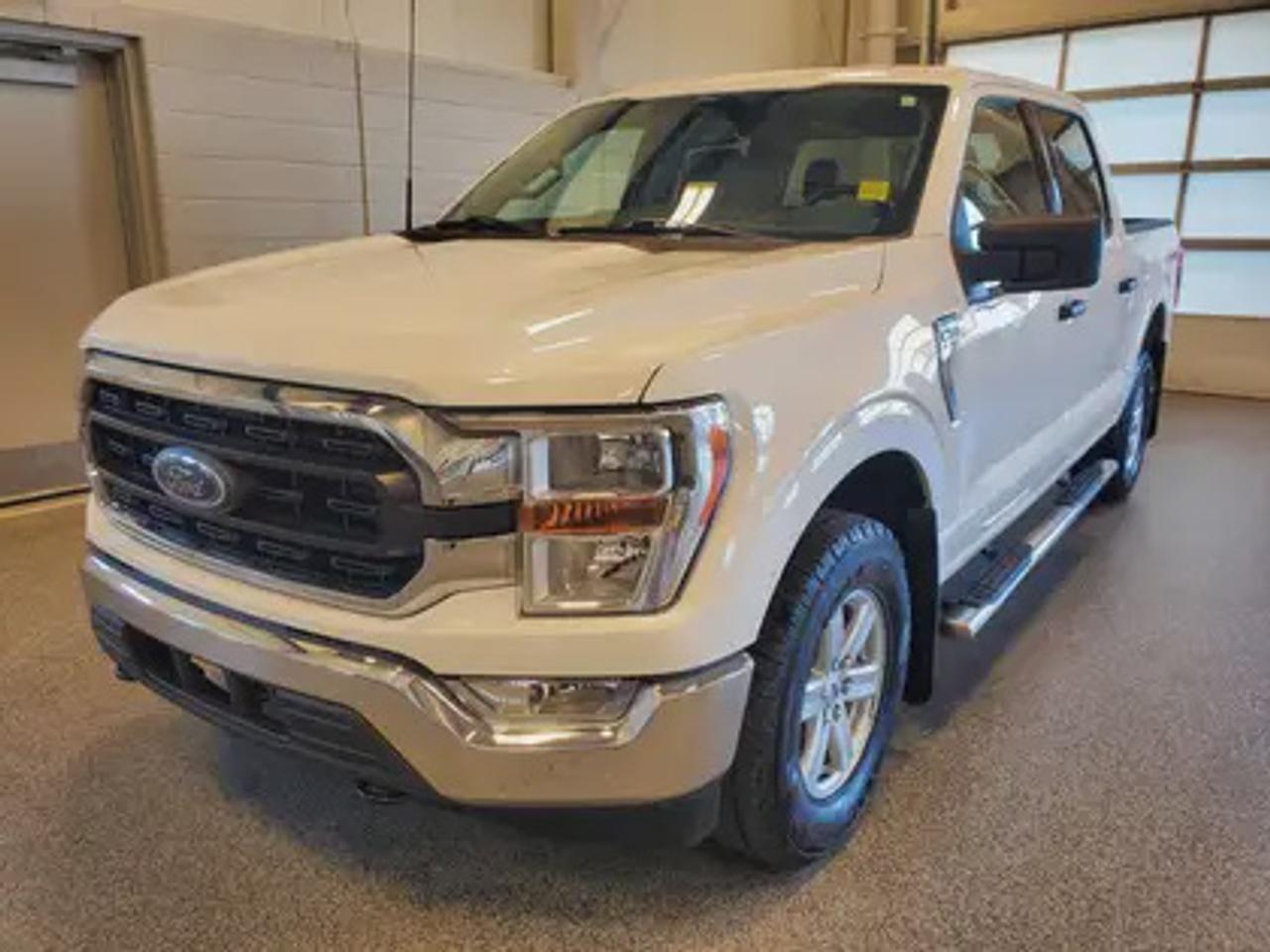 **HOT TRADE ALERT!!** 2022 Ford F-150 XLT powered by a legendary 5.0L V8 paired with a smooth 10-speed automatic transmission, delivering impressive performance and capability. Featuring a spacious cabin, Apple CarPlay & Android Auto, Ford Co-Pilot360, and exceptional towing capability. Built to handle tough jobs while keeping you comfortable on every drive.

Key Features: 
Trailer Tow Package
4X4
Trailer Brake Controller
Skid Plates
Automatic High Beams
Power Tailgate
Cloth Seats
Heated Seats
Power Driver Seat
Bluetooth
Apple/Android Car Play
SYNC
Cruise Control
Pre-Collison Assist
Blind Spot Warning
Back Up Camera
Keyless Entry
Back Up Sensors
Removable Tailgate W/Lock
Post Collision Braking
Trailer Sway Control 
Power Adjustable Pedals

Moose Jaw Ford, conveniently located at 1010 North Service Road in Moose Jaw, is your trusted destination for all your automotive needs. With an impressive 4.8-star Google rating from nearly 1,500 reviews, we are proud to deliver an exceptional vehicle-buying experience tailored just for you. Our Moose Jaw Motives set us apart, offering unbeatable value like half-priced oil changes for life on pre-owned vehicles, one year of key and remote protection, and one year of tire and rim protection. Enjoy peace of mind with every purchase. At Moose Jaw Ford, were committed to driving positive change in our community by combining exceptional service, high-quality vehicles, and a guest-first approach. Visit us today!