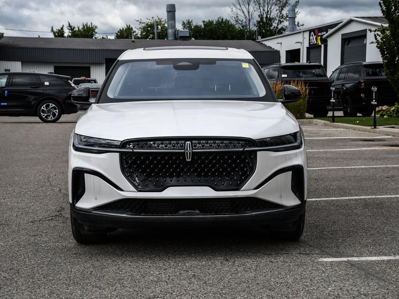 2026 Lincoln Nautilus Premiere AWD Photo1