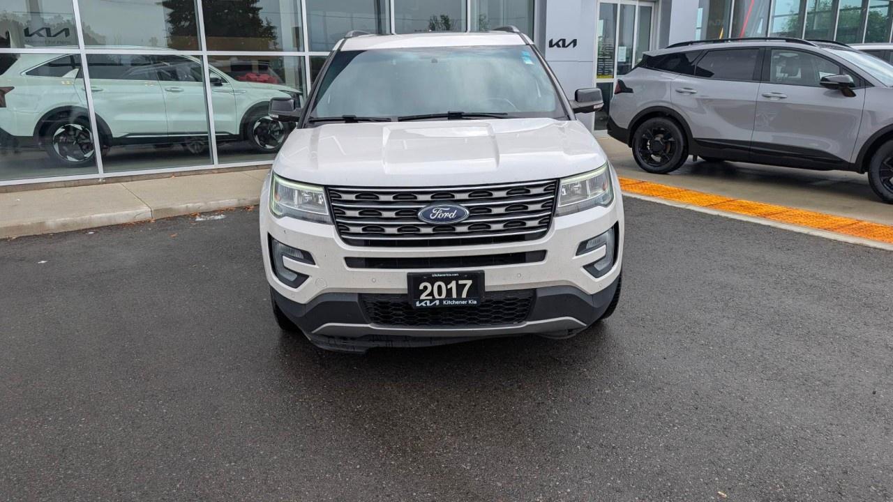 2017 Ford Explorer FWD 4dr XLT Photo