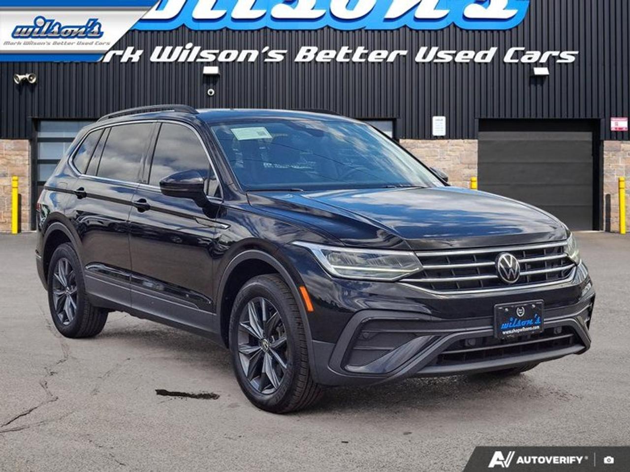 2022 Volkswagen Tiguan Comfortline AWD | Leather | Sunroof | Heated Seats | Remote Start | Wireless Carplay | and More! Photo