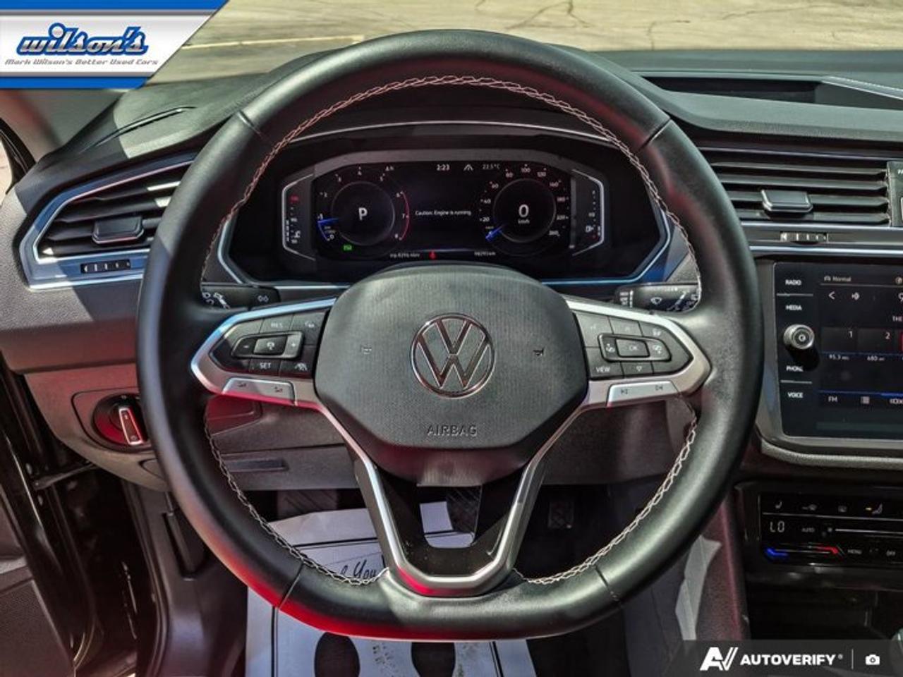 2022 Volkswagen Tiguan Comfortline AWD | Leather | Sunroof | Heated Seats | Remote Start | Wireless Carplay | and More! Photo
