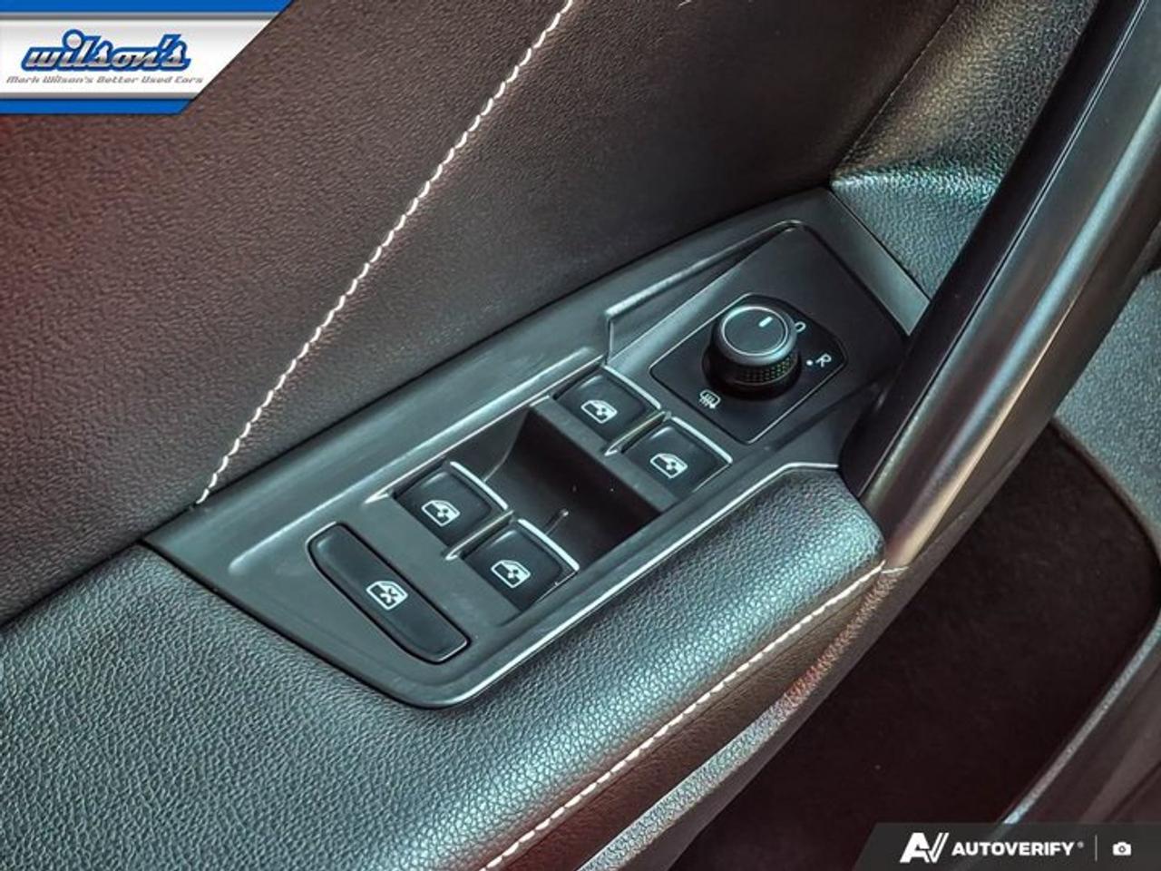 2022 Volkswagen Tiguan Comfortline AWD | Leather | Sunroof | Heated Seats | Remote Start | Wireless Carplay | and More! Photo