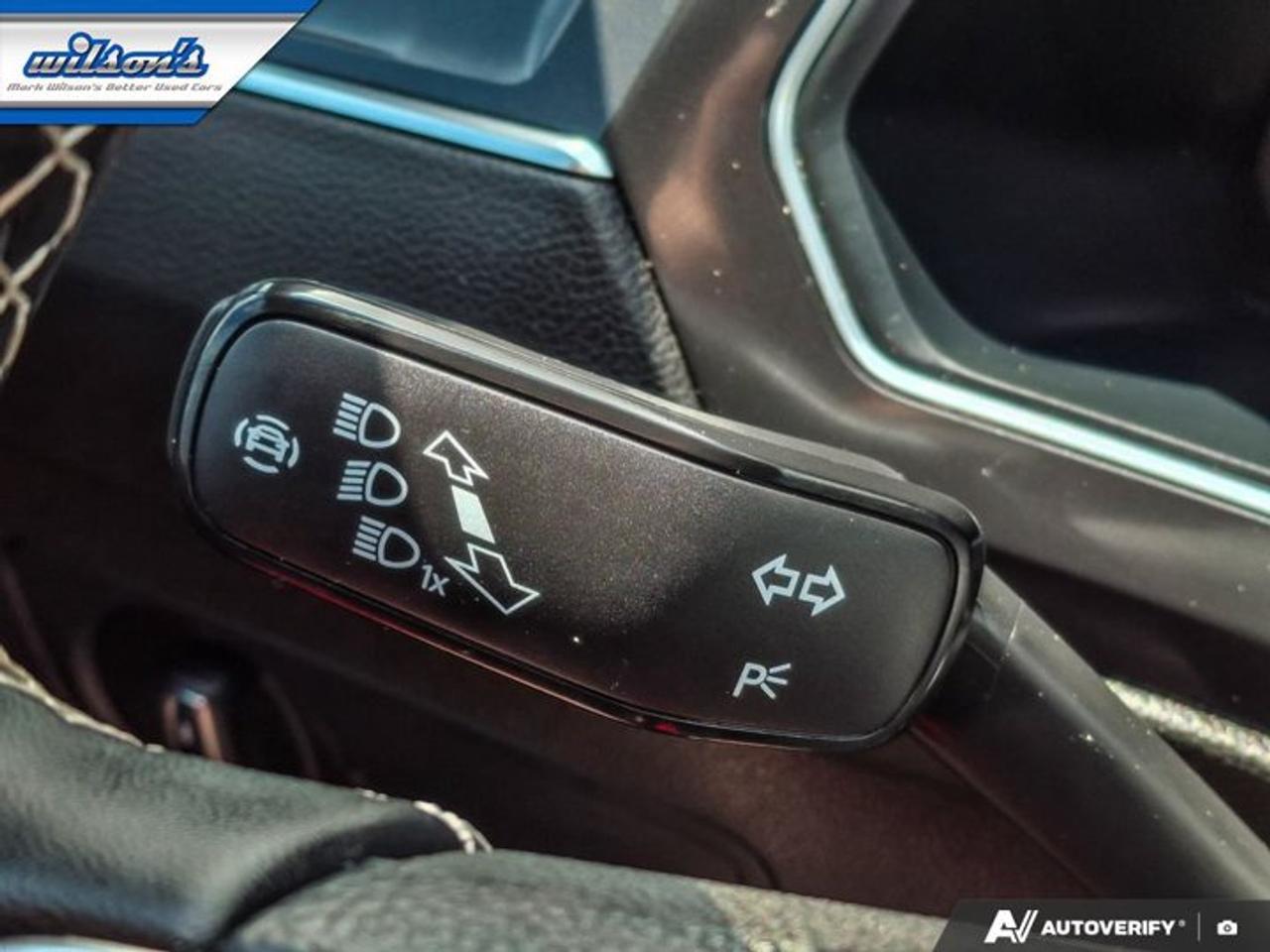 2022 Volkswagen Tiguan Comfortline AWD | Leather | Sunroof | Heated Seats | Remote Start | Wireless Carplay | and More! Photo