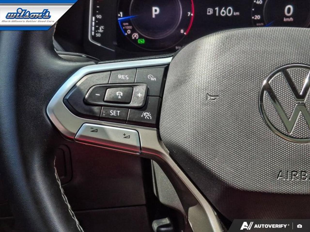 2022 Volkswagen Tiguan Comfortline AWD | Leather | Sunroof | Heated Seats | Remote Start | Wireless Carplay | and More! Photo