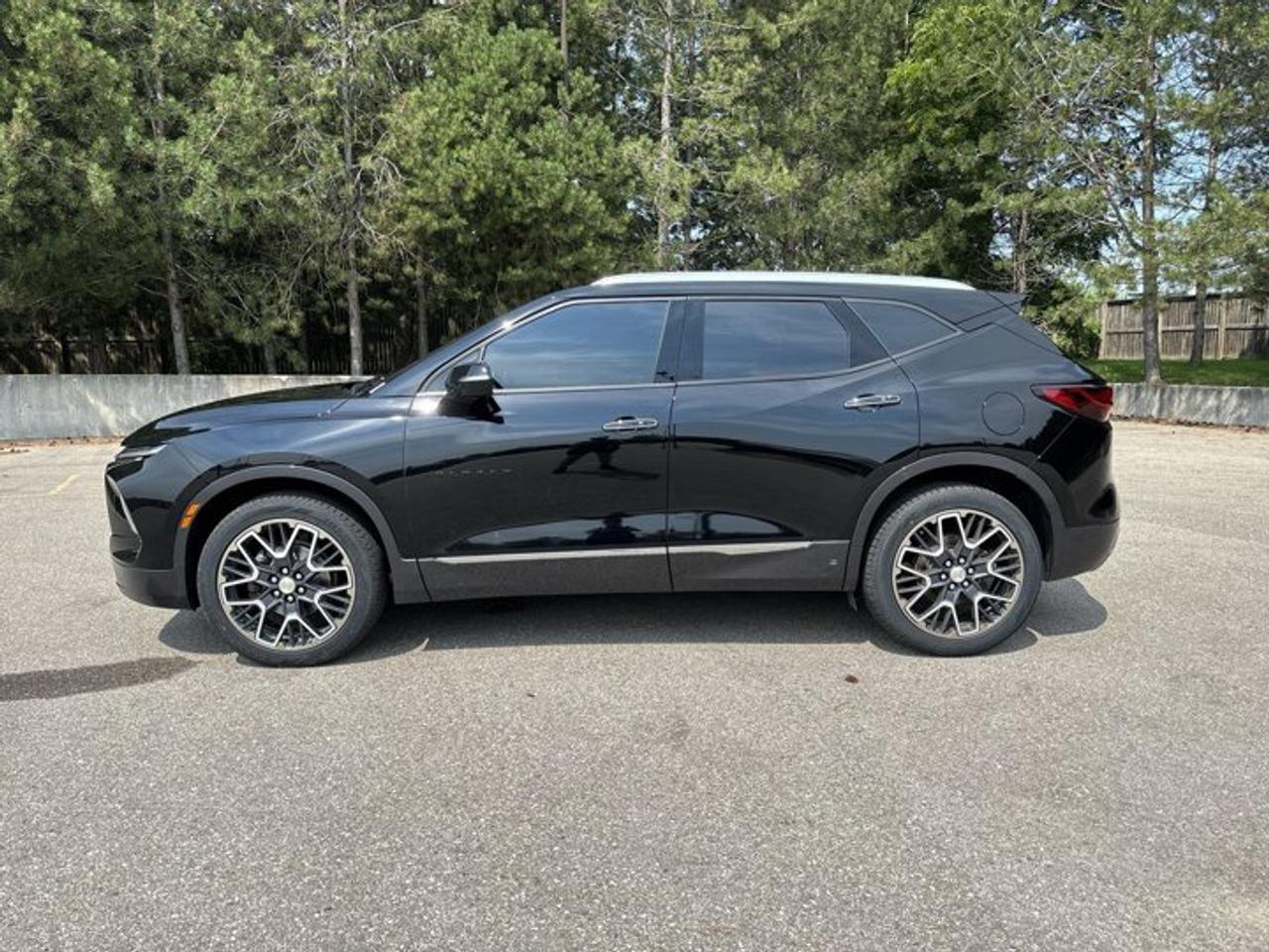 2023 Chevrolet Blazer Premier AWD | No Accidents | Leather Seats | Heated Steering Photo
