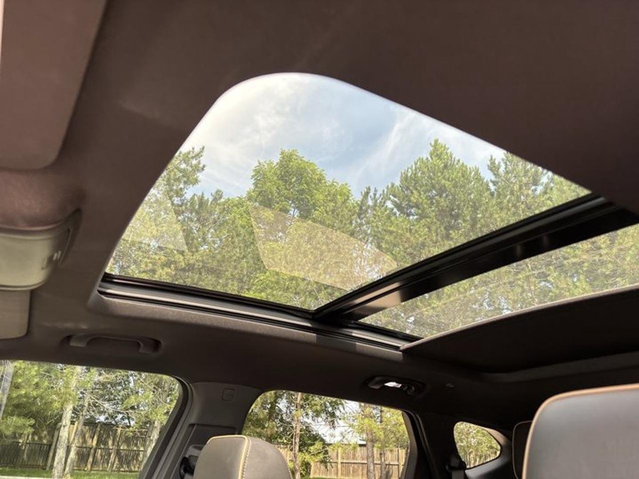 2023 Chevrolet Blazer Premier AWD | No Accidents | Leather Seats | Heated Steering Photo