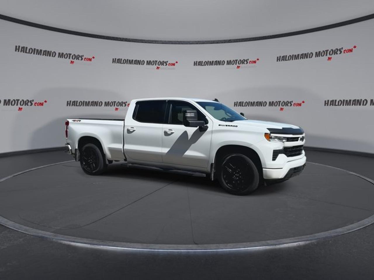 2023 Chevrolet Silverado 1500 RST Crew Cab 6.5' Box 4WD | One Owner | Heated Steering Photo1