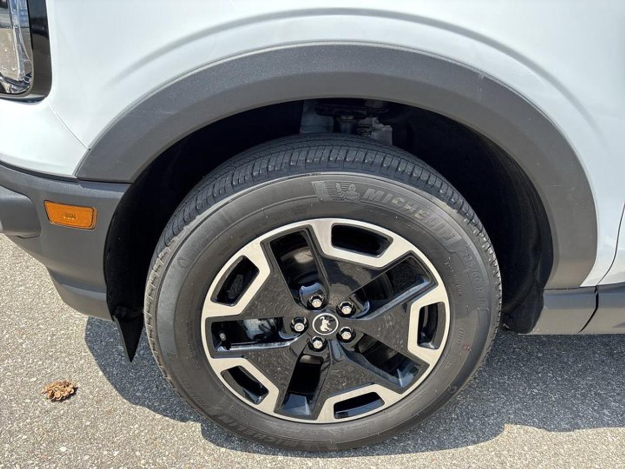 2024 Ford Bronco Sport Outer Banks 4x4 | Heated Steering Wheel Photo