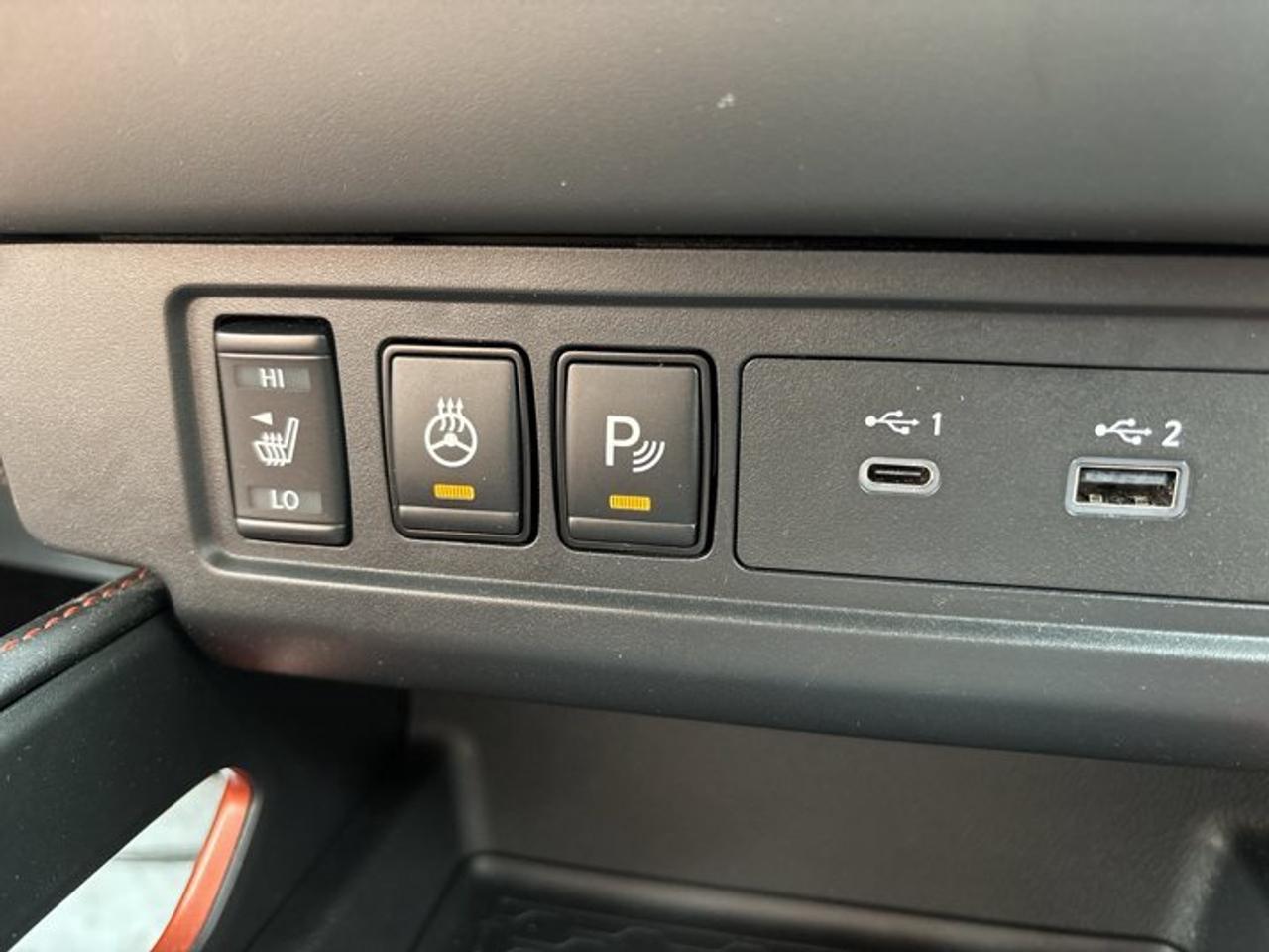 2025 Nissan Frontier PRO-4X Crew Cab 4x4 | No Accidents | Heated Steering Photo