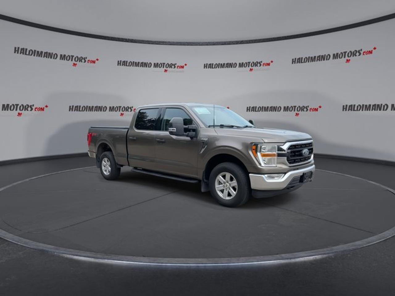 2022 Ford F-150 XLT SuperCrew 6.5' Box 4wd Photo