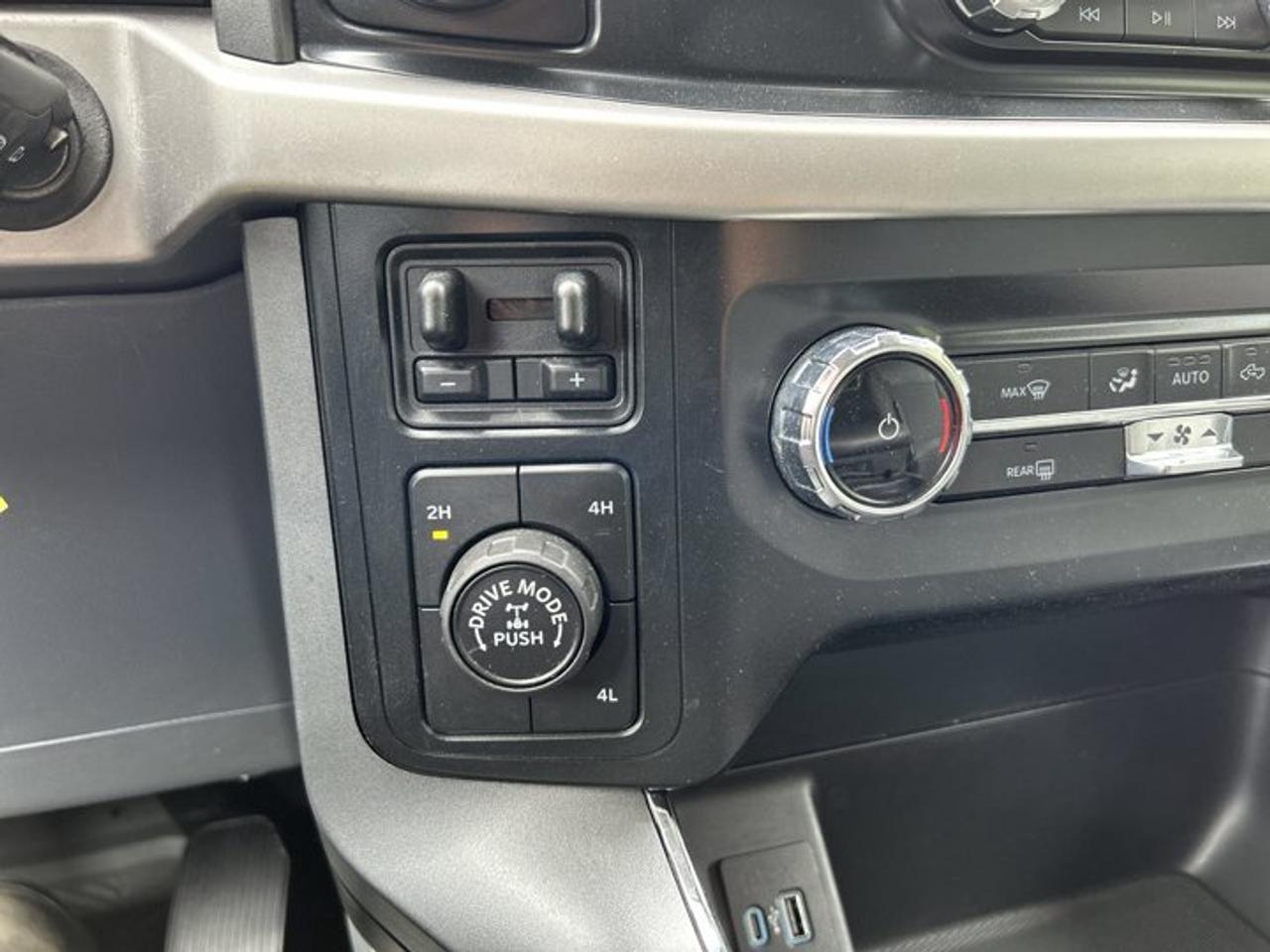 2022 Ford F-150 XLT SuperCrew 6.5' Box 4wd Photo