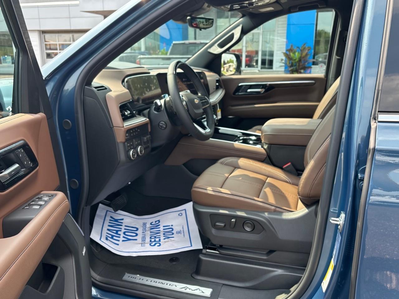 2026 Chevrolet Suburban High Country New Full Size 7 Passenger 4X4 SUV with Heated and Ventilated Front Seats, Heated Second Row Seats, Heated Steering Wheel, Max Trailering Package, Super Cruise Hands Free Driving, Panoramic Sunroof, Dr Photo