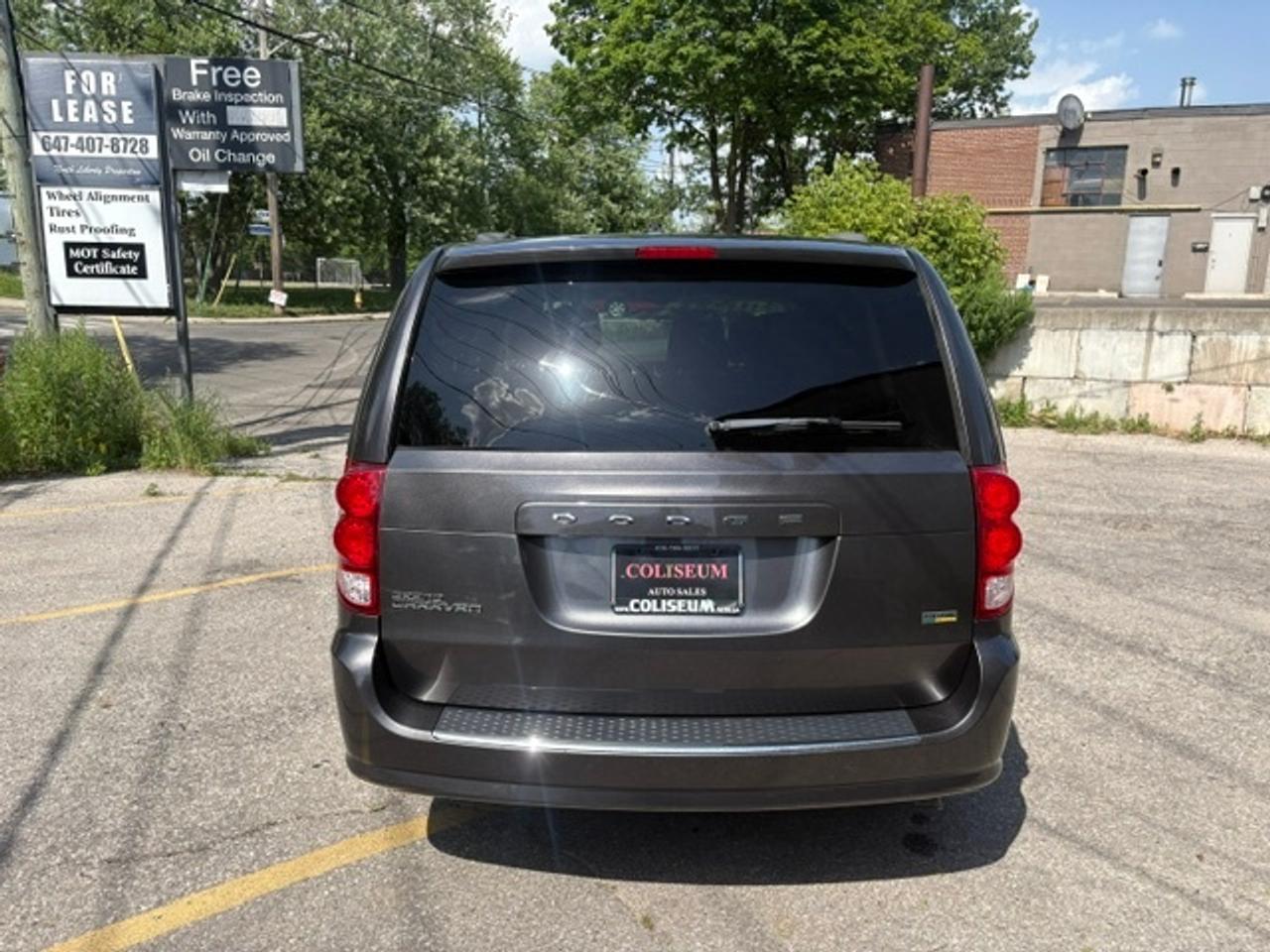 2016 Dodge Grand Caravan ONLY 19,000KM-1 OWNER-NO ACCIDENTS-CERTIFIED!!! Photo3