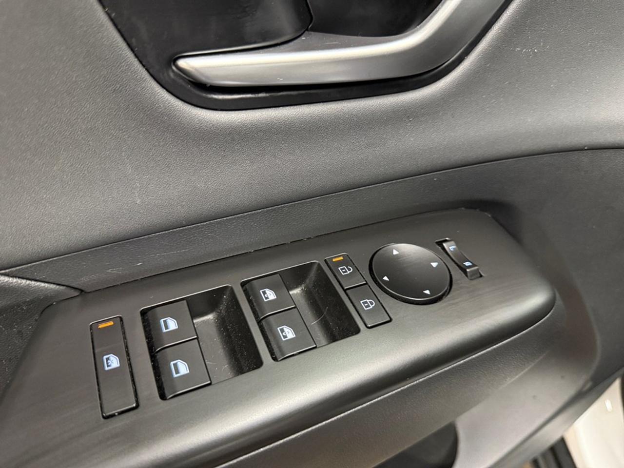 2025 Hyundai KONA 2.0L Preferred AWD w/Trend Package Photo