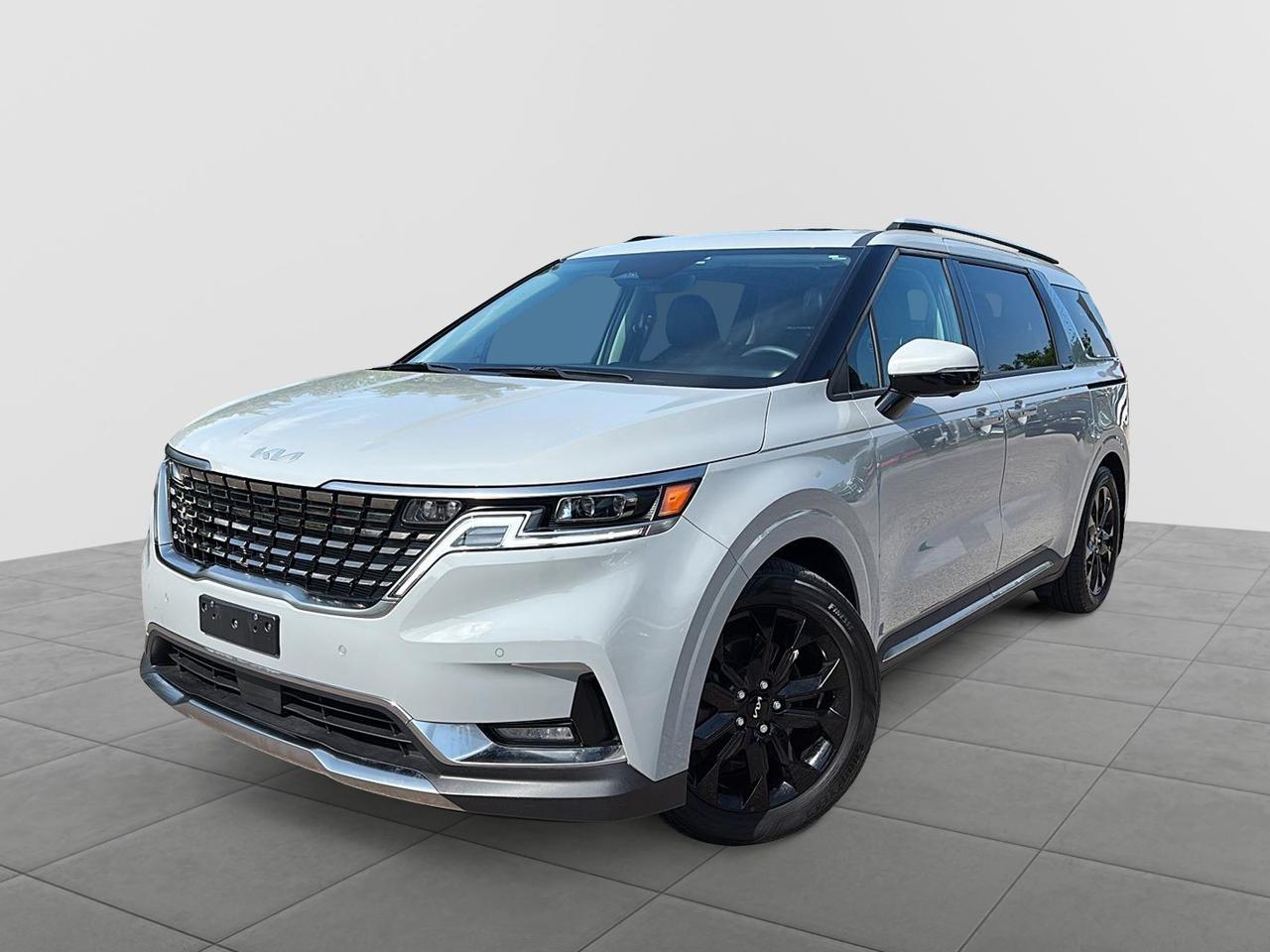 Used 2023 Kia Carnival sx|loaded for sale in Mississauga, ON
