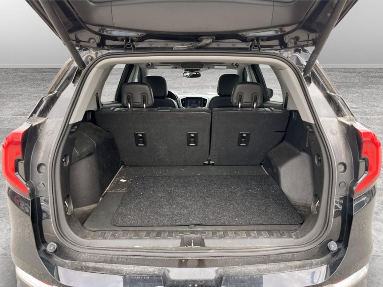 2018 GMC Terrain SLT w/Pro Grade Pkg Photo