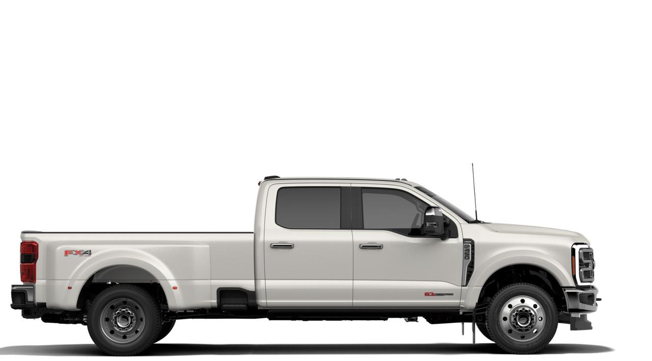 2027 Ford F-450 4X4 CREW CAB PICKUP/ Photo4