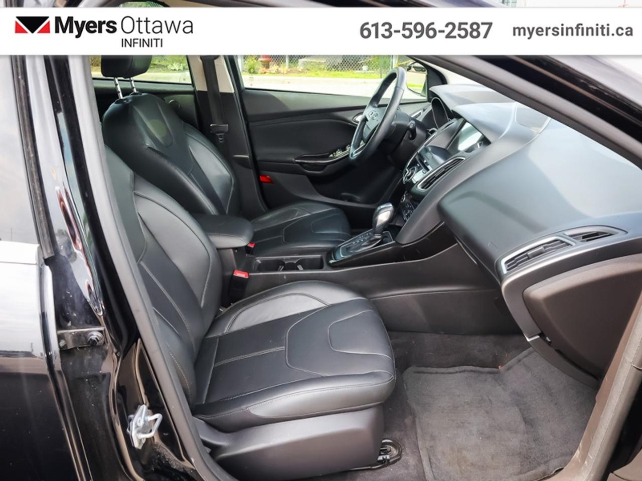 2018 Ford Focus Titanium  Sold AS-IS - Leather Seats - Bluetooth Photo