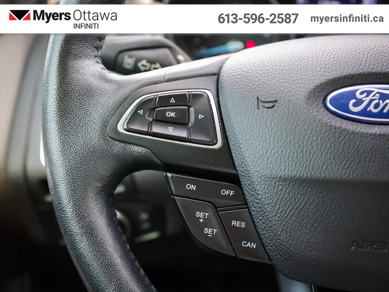 2018 Ford Focus Titanium  Sold AS-IS - Leather Seats - Bluetooth Photo