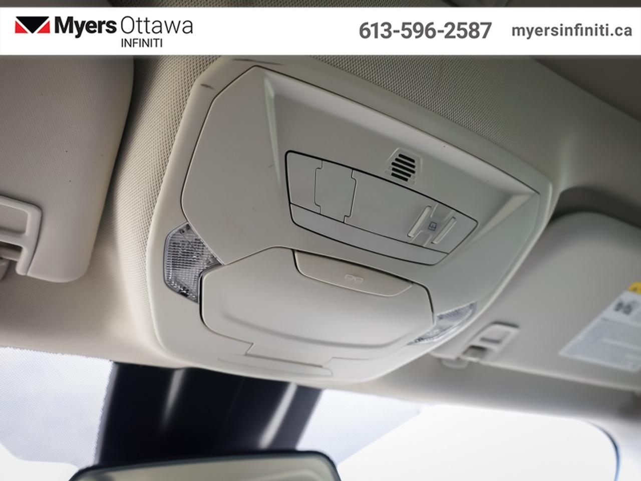2018 Ford Focus Titanium  Sold AS-IS - Leather Seats - Bluetooth Photo