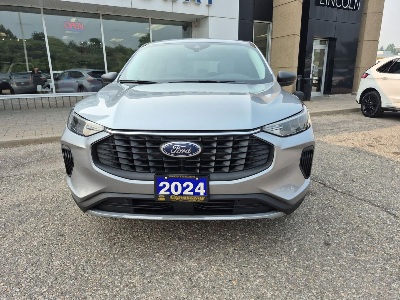 2024 Ford Escape AWD, HEATED WHEEL, HEATED SEATS, REMOTE START! Photo1