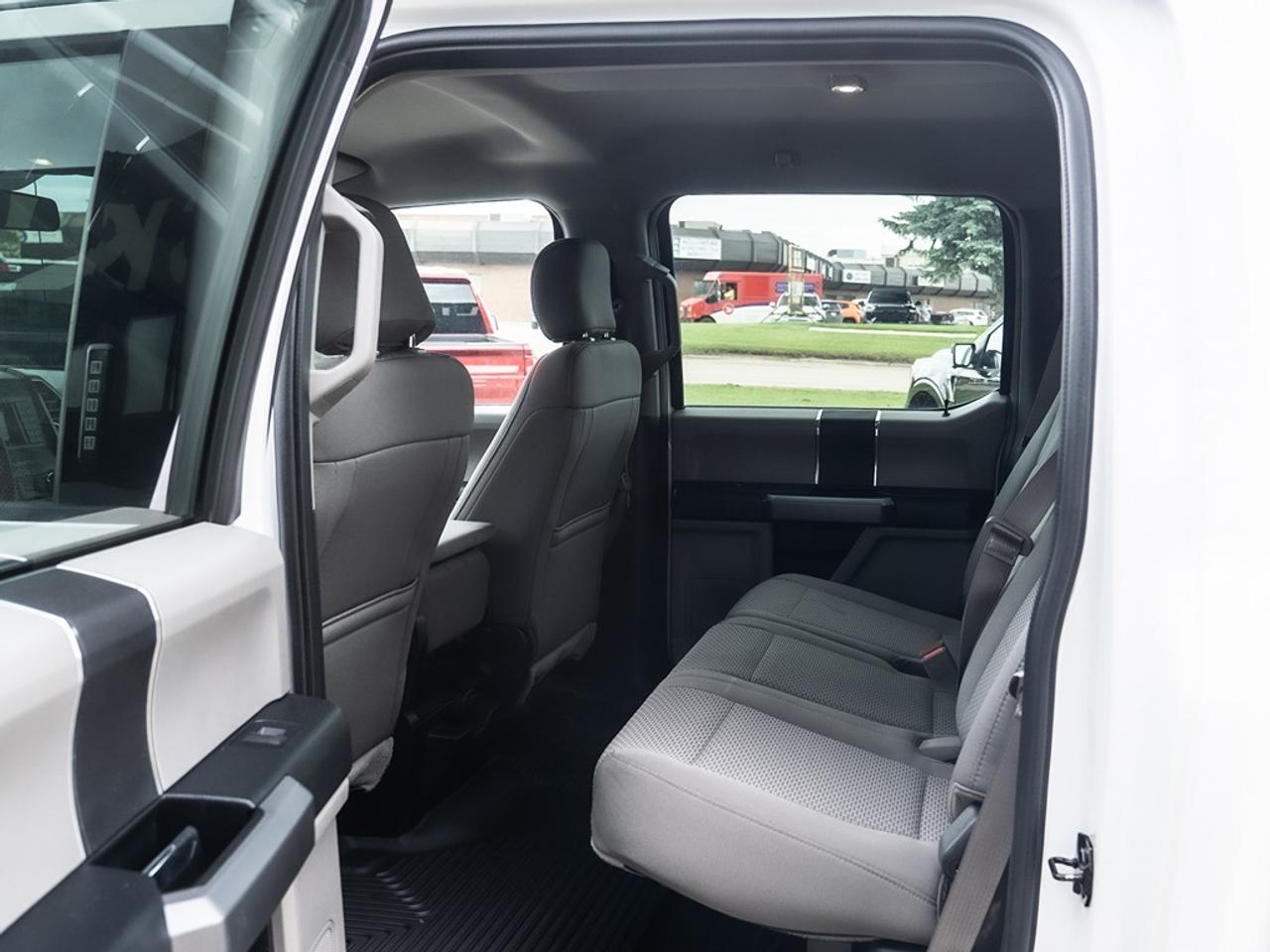 2018 Ford SUPER DUTY F-250 SRW XLT Photo17