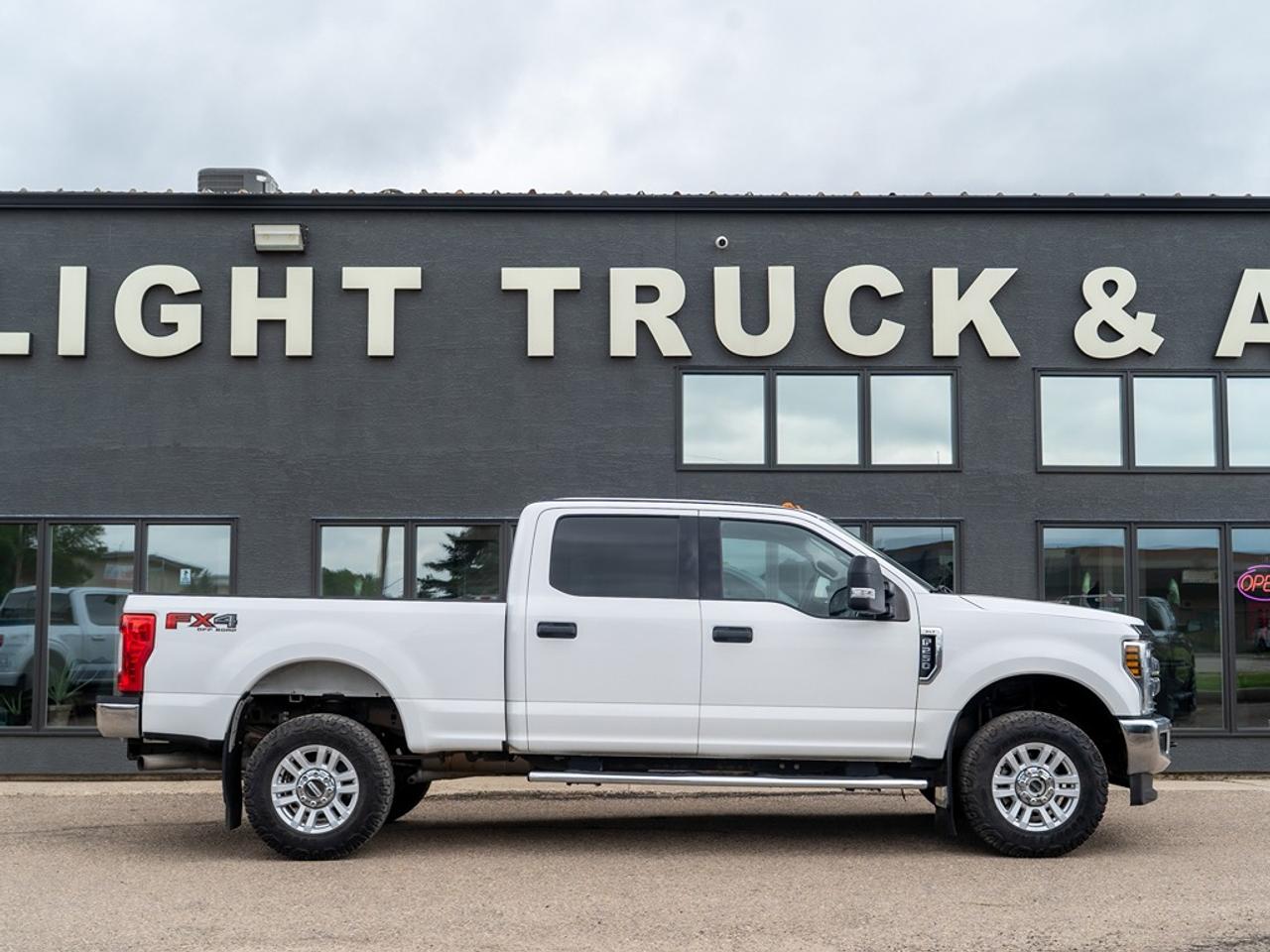 2018 Ford SUPER DUTY F-250 SRW XLT Photo4
