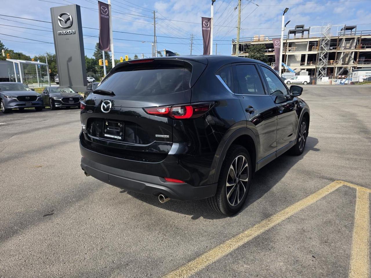 2023 Mazda CX-5 SUNROOF AWD GT CLEAN CARFAX Photo