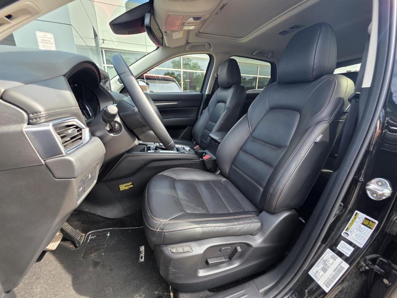 2023 Mazda CX-5 SUNROOF AWD GT CLEAN CARFAX Photo