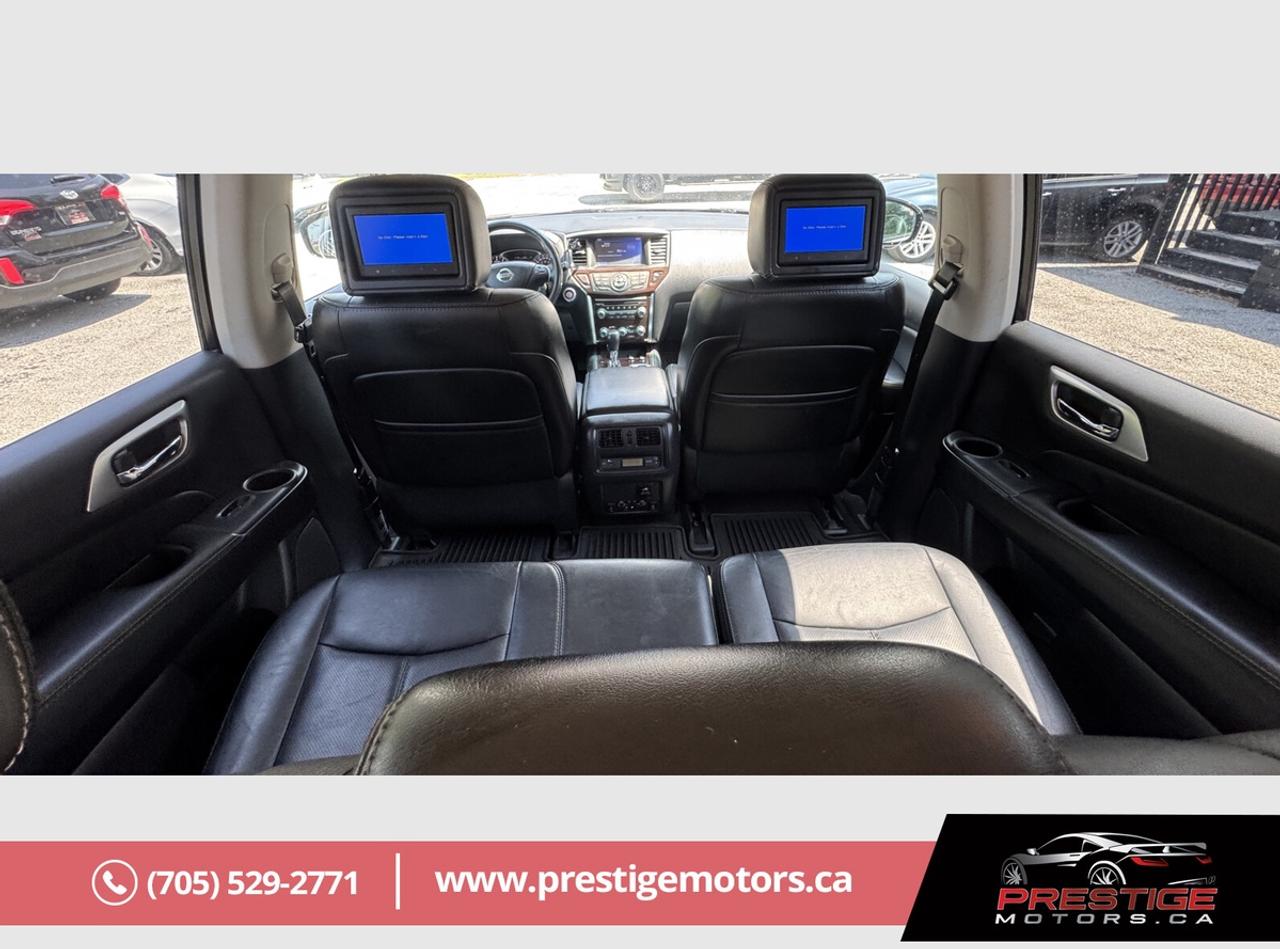 2014 Nissan Pathfinder Platinum Photo