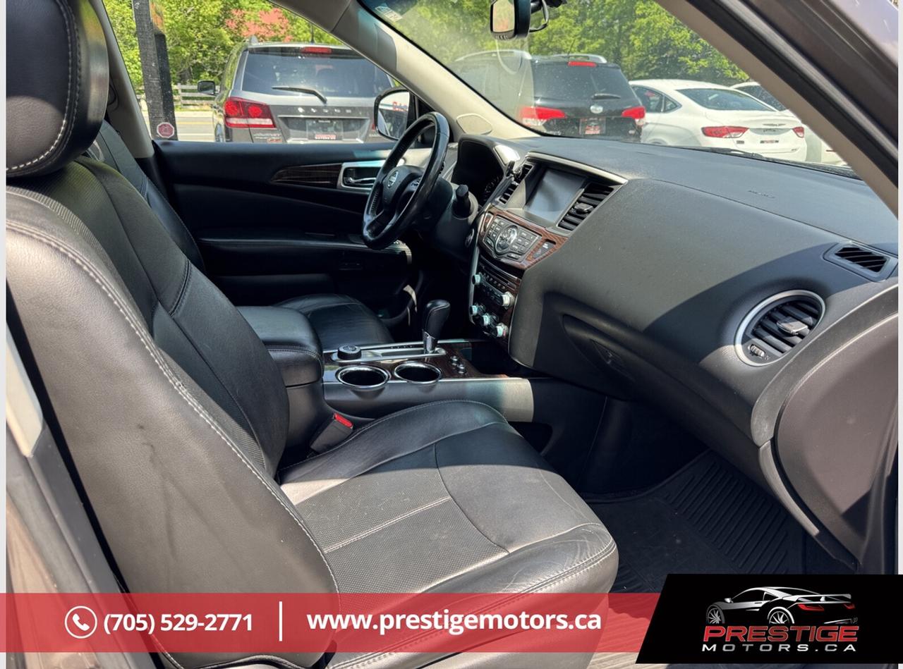 2014 Nissan Pathfinder Platinum Photo