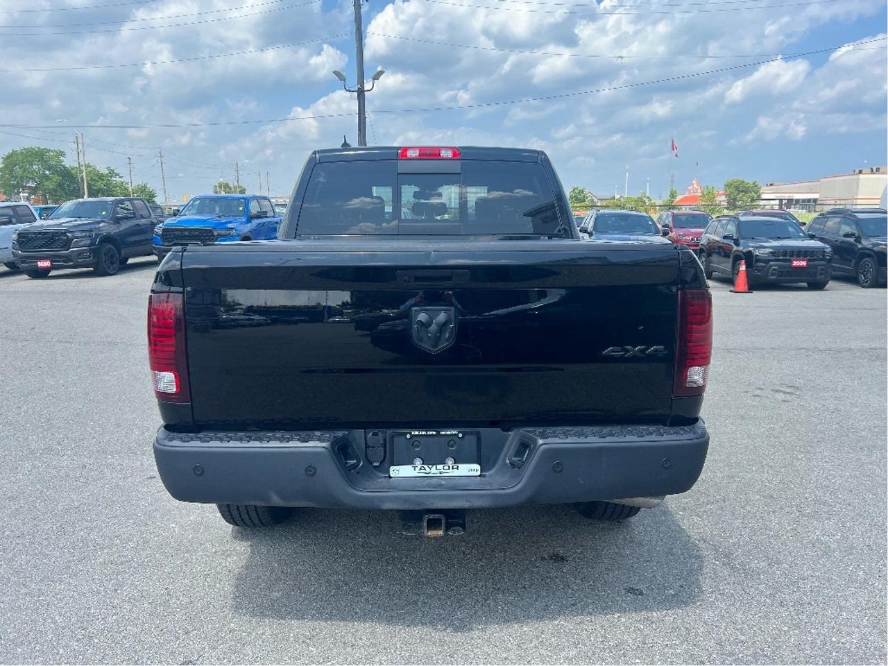 2023 RAM 1500 Classic Warlock Crew 4x4 V6 *TONNEAU *LINER *STEPS *HITCH Photo