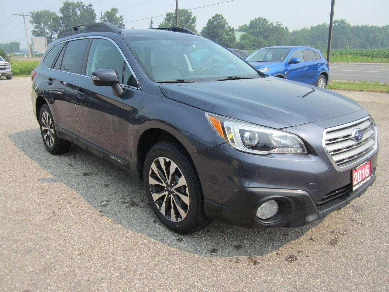 2016 Subaru Outback 4dr Wgn 3.6R Limited LEATHER NAV SUNROOF Photo