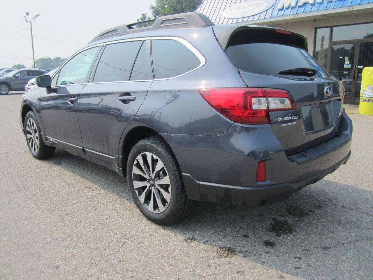 2016 Subaru Outback 4dr Wgn 3.6R Limited LEATHER NAV SUNROOF Photo
