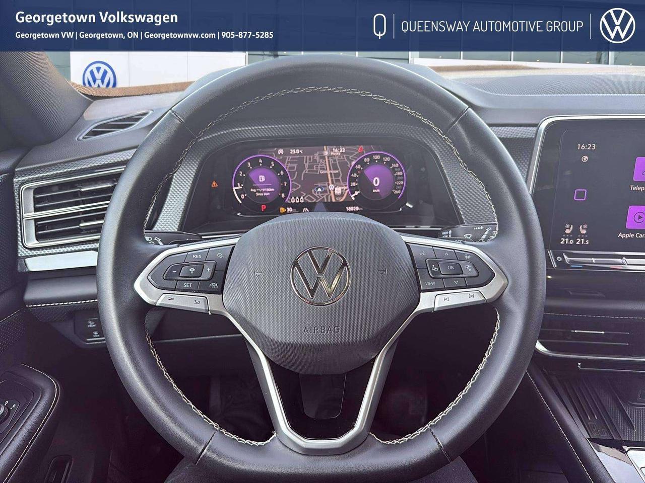 2025 Volkswagen Atlas 2.0 TSI Highline Pano Roof   Carplay   360 View Cam Photo