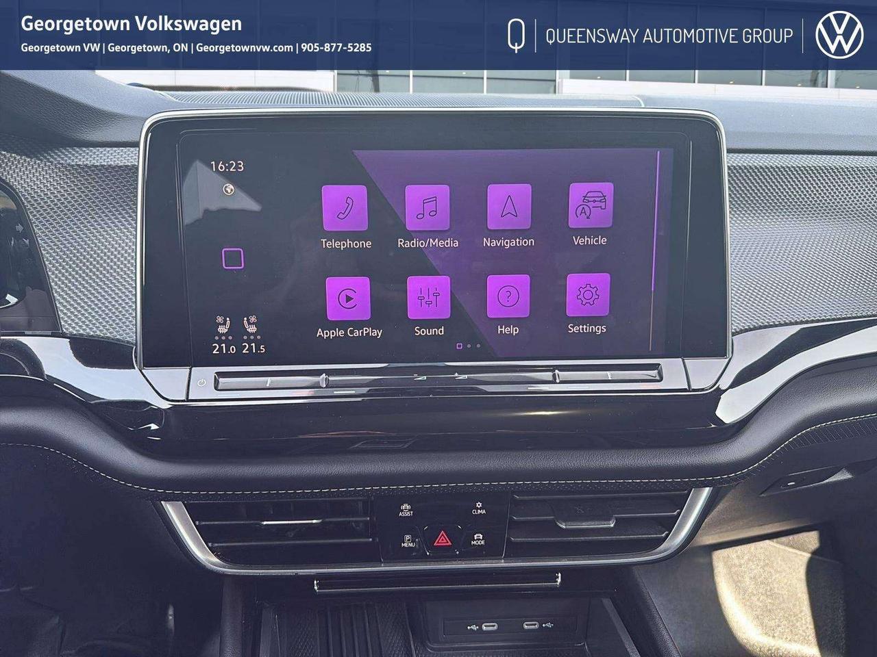 2025 Volkswagen Atlas 2.0 TSI Highline Pano Roof   Carplay   360 View Cam Photo
