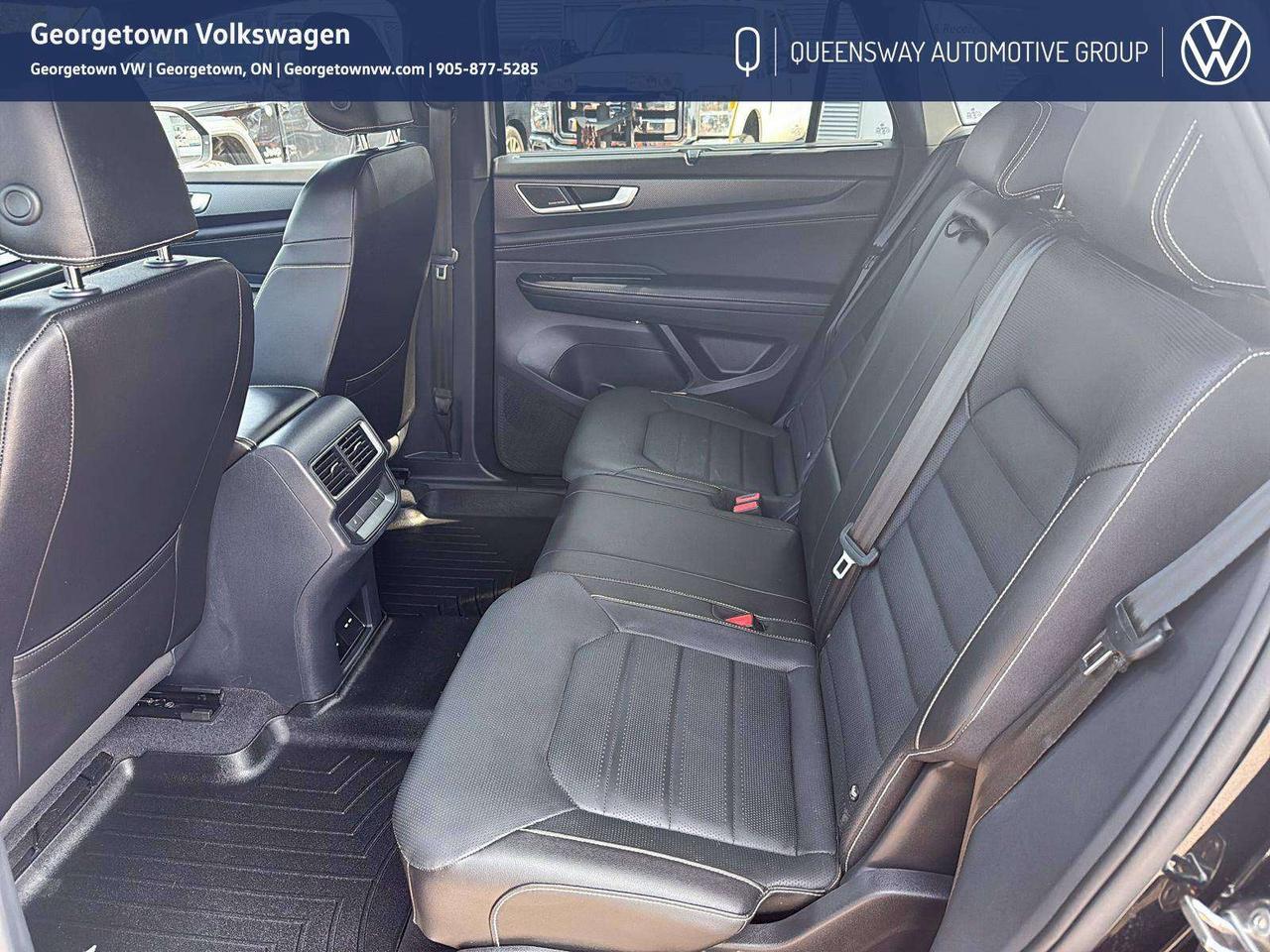 2025 Volkswagen Atlas 2.0 TSI Highline Pano Roof   Carplay   360 View Cam Photo