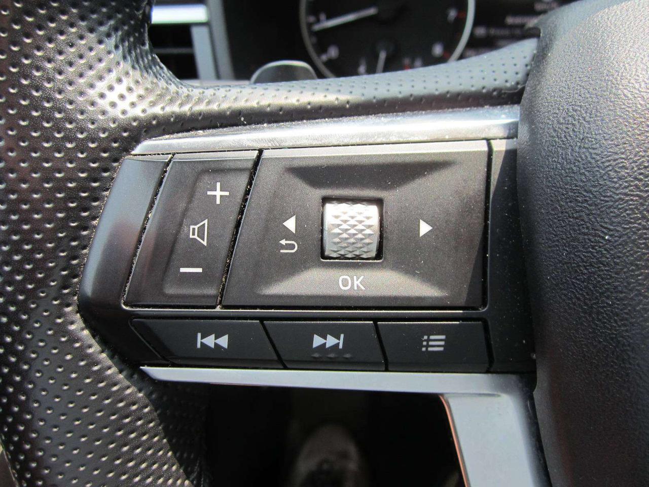 2024 Mitsubishi Outlander ES S-AWC ONE OWNER RENTAL NO ACCIDENTS Photo