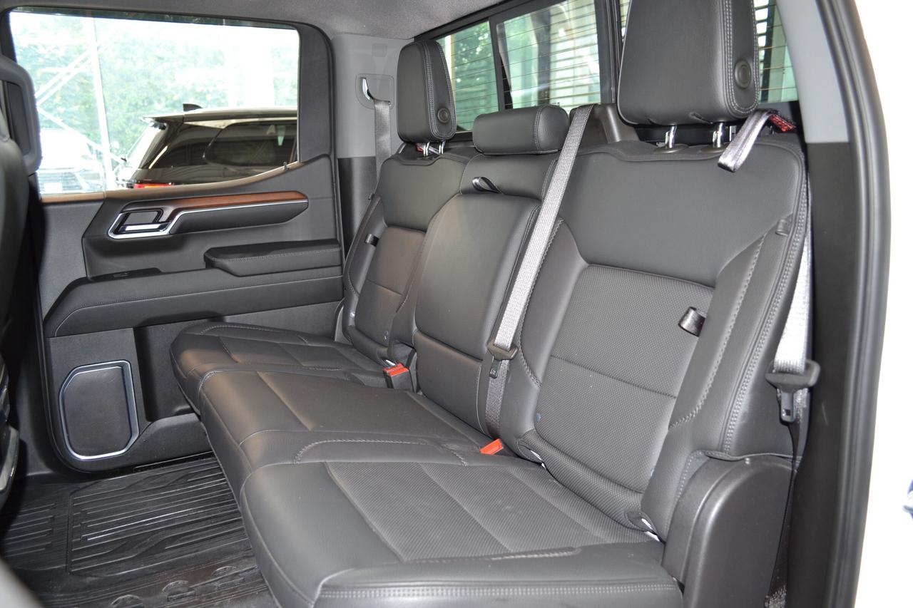 2024 GMC Sierra 1500 Denali Photo