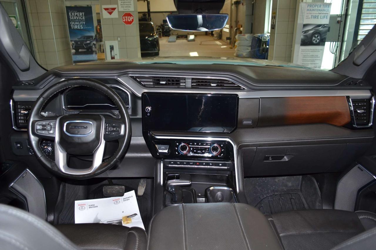 2024 GMC Sierra 1500 Denali Photo