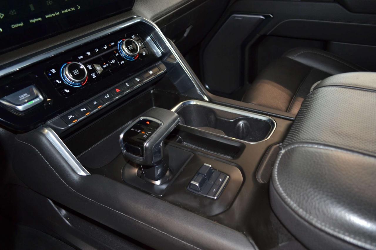 2024 GMC Sierra 1500 Denali Photo