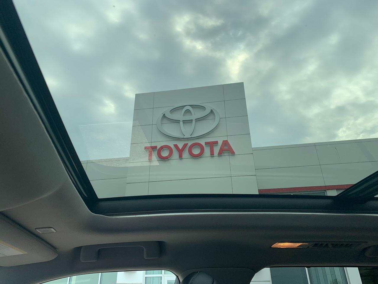 2023 Toyota Highlander Hybrid Platinum Photo