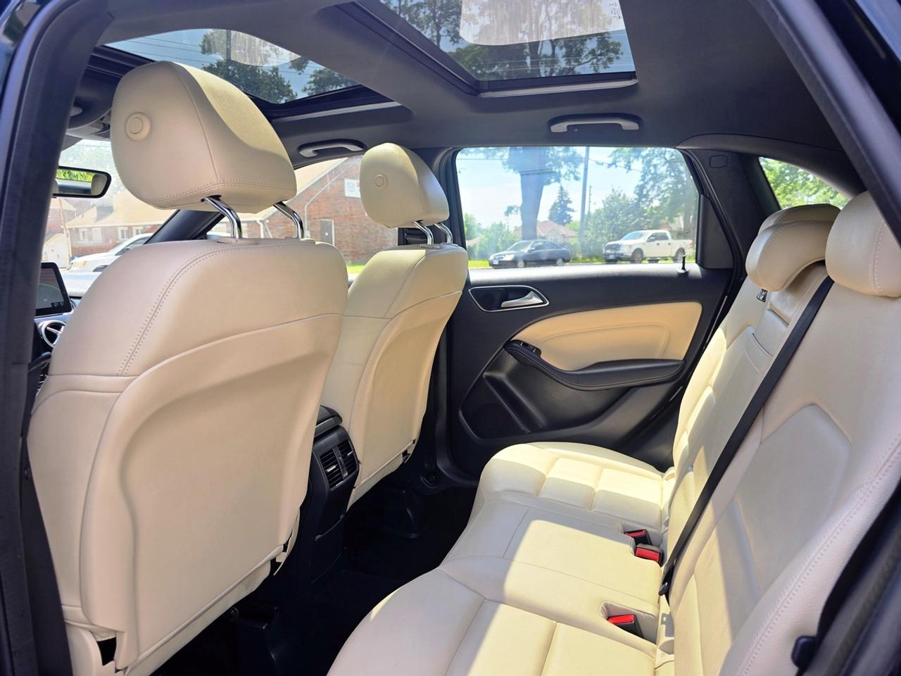 2019 Mercedes-Benz B-Class B 250 | No Accidents! Photo