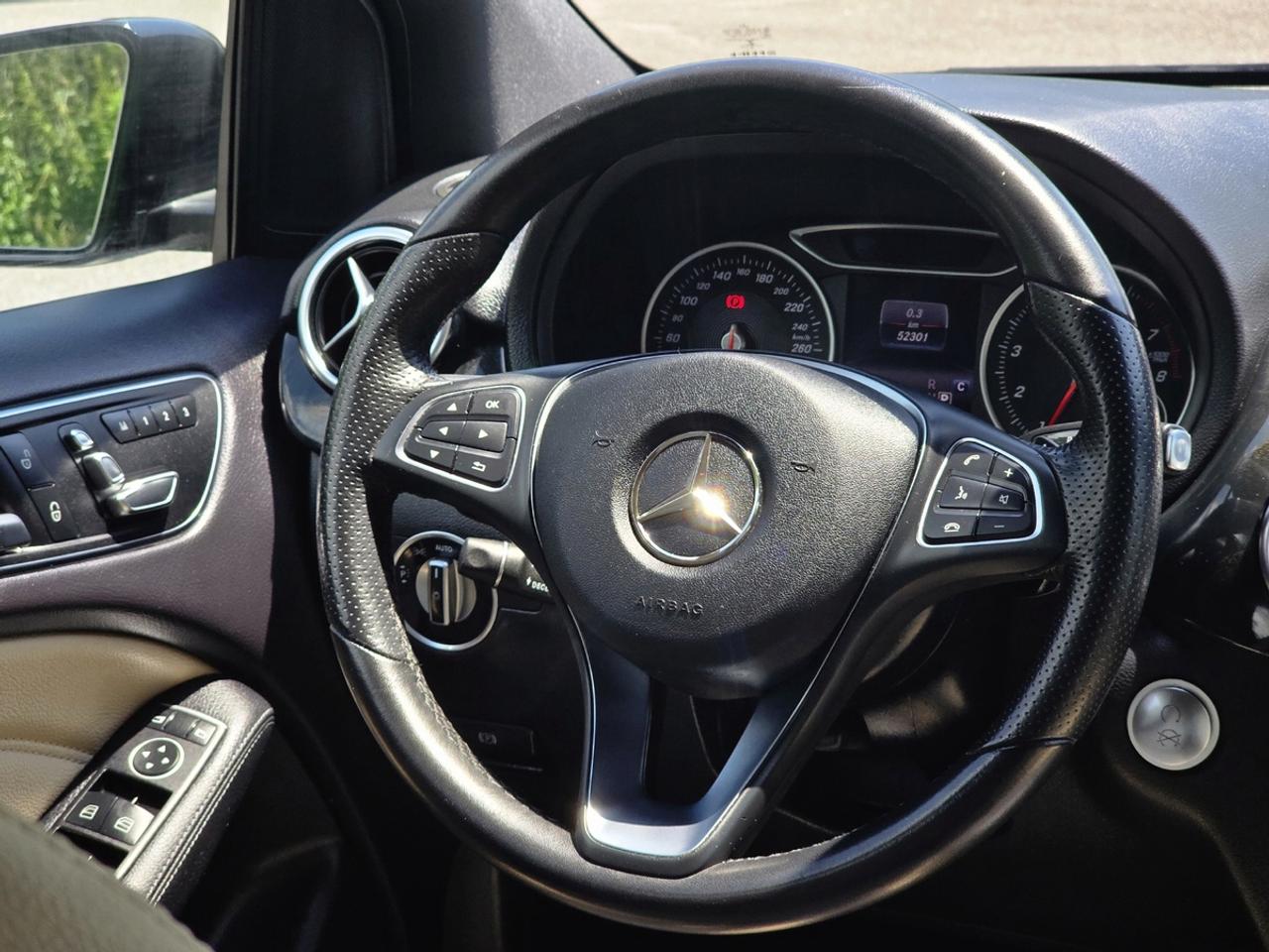 2019 Mercedes-Benz B-Class B 250 | No Accidents! Photo