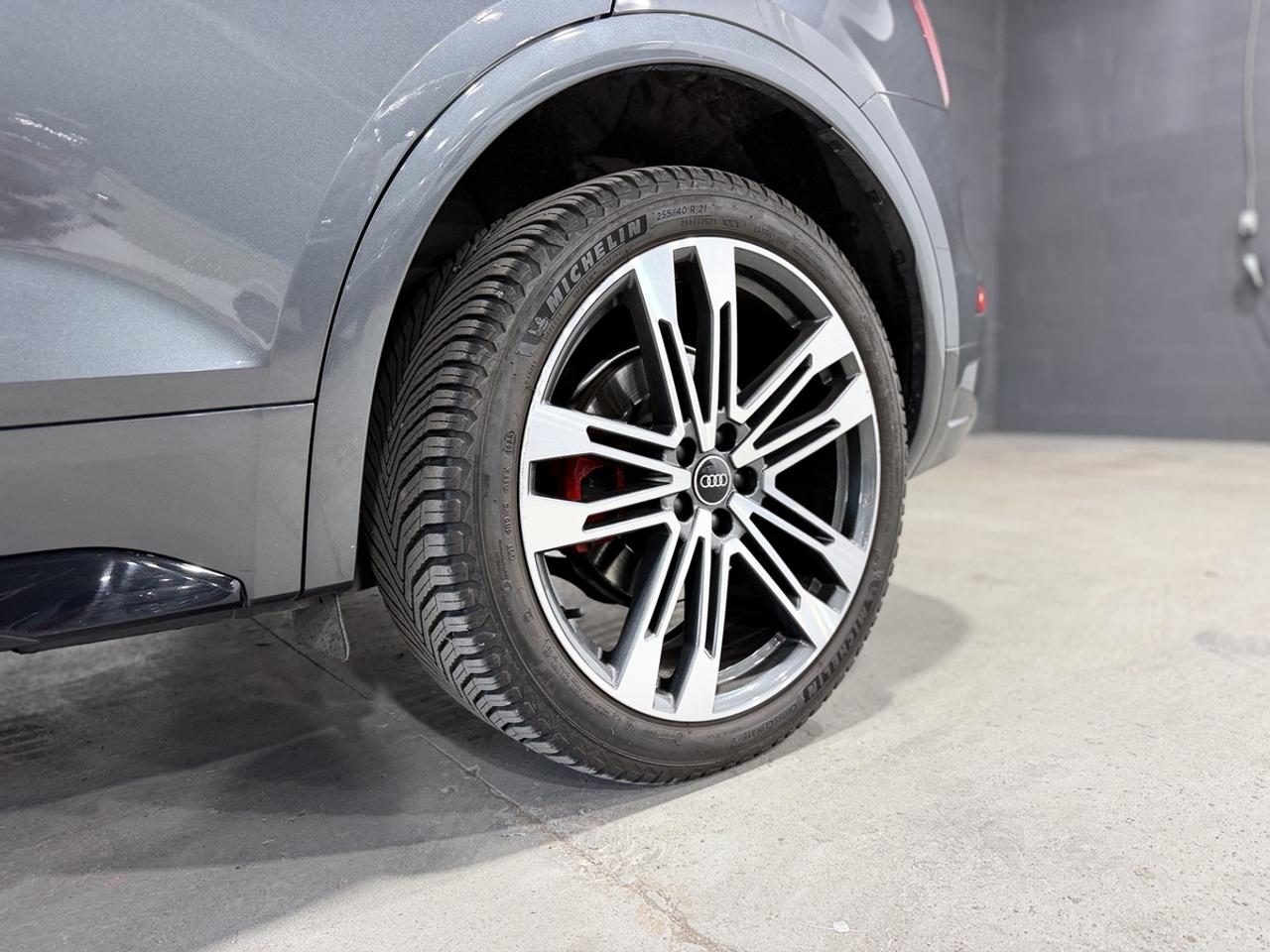2023 Audi SQ5 Technik Photo