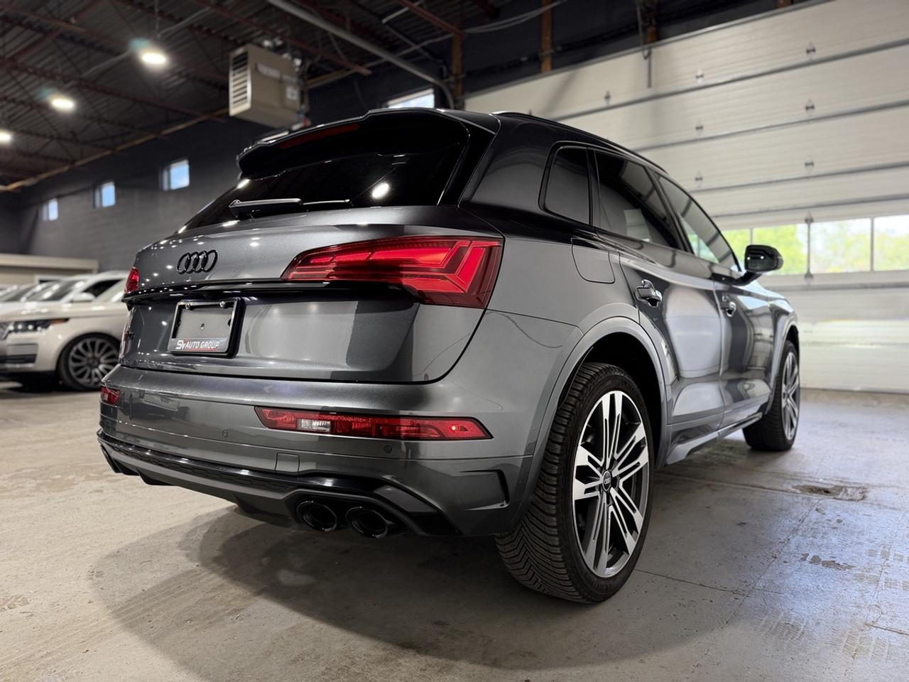 2023 Audi SQ5 Technik Photo