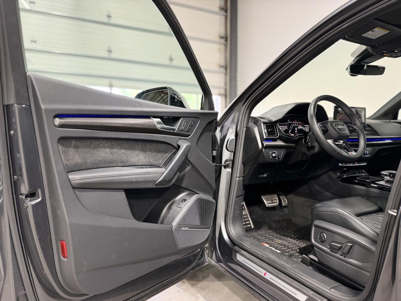 2023 Audi SQ5 Technik Photo